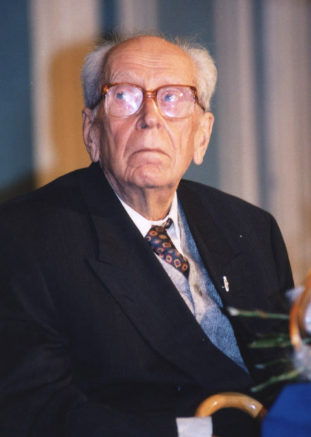 Д.С. Лихачев, 1998 г.