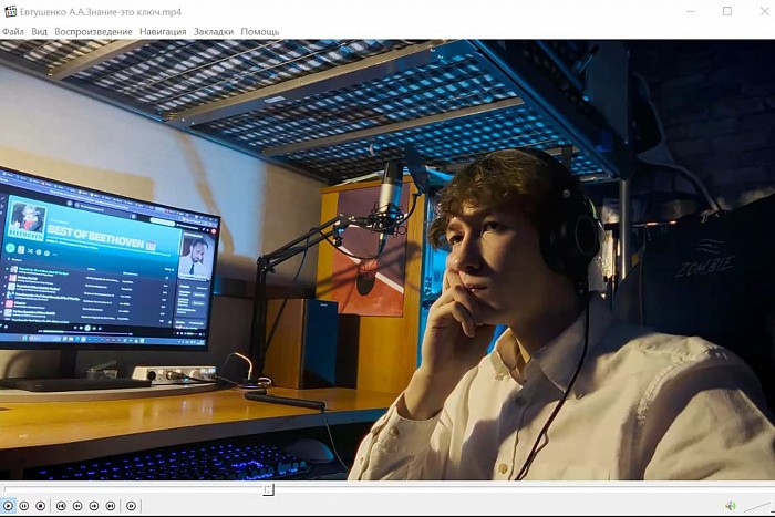 Фото №7/2 к новости «15 апреля. В СПбГУП состоялся финальный этап XX Международного конкурса творческих работ старшеклассников «Идеи Д.С.&nbsp;Лихачева и современность» в дистанционном формате.»
